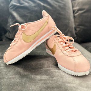 Nike Cortez Shoes! Pink w/Gold Swoosh, Rare!